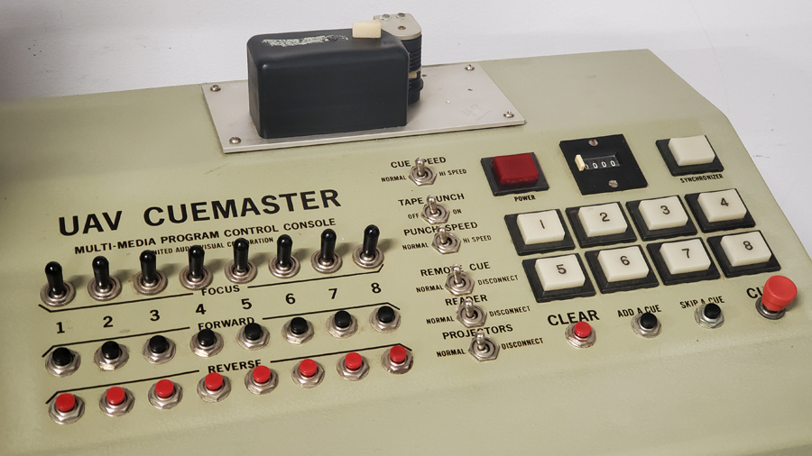 UAV Cuemaster - United Audio
              Visuals