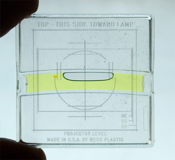 wess plastic bubble level slide